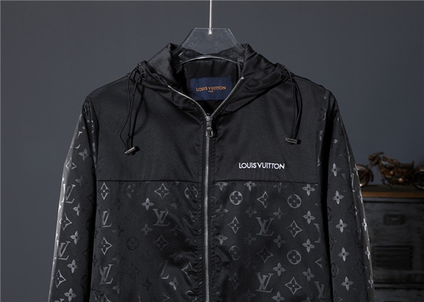 ブランドジャケット全体デザイン